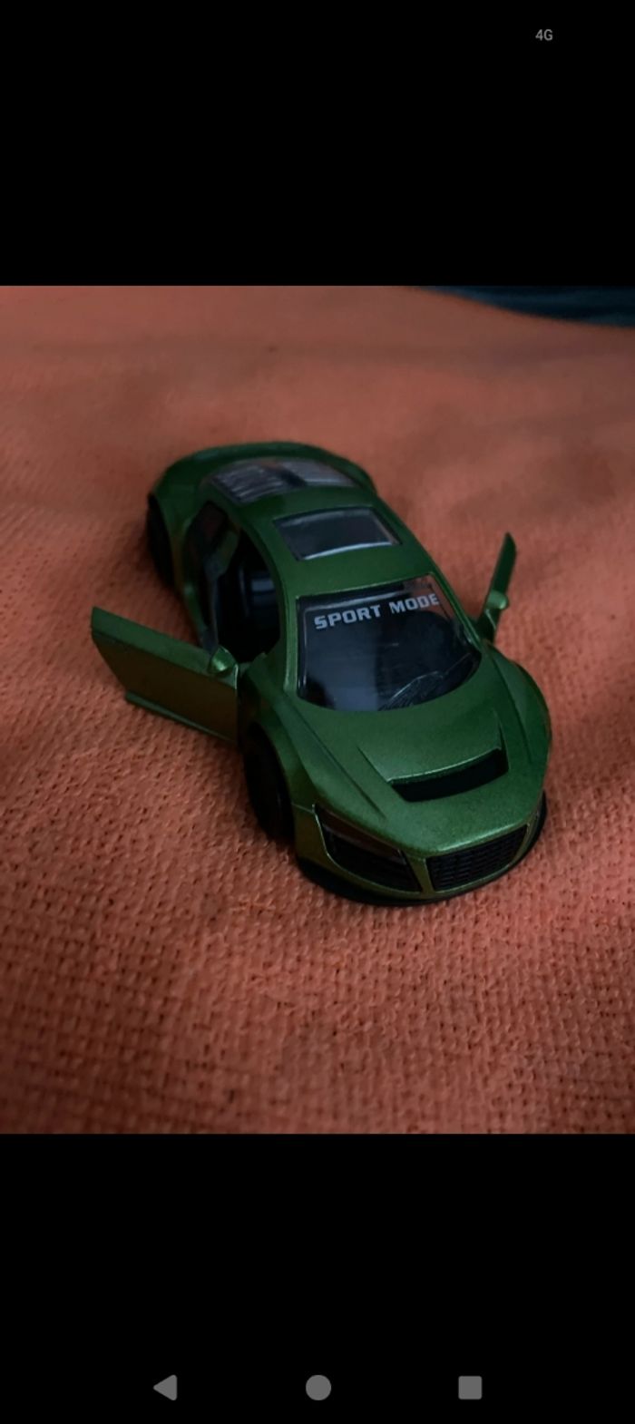 2 petite voiture - photo numéro 5