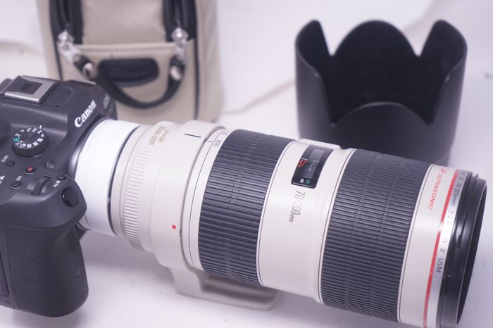 OBJECTIF CANON EF 70-200mm 1:2.8L IS USM II EF 70-200mm f/2.8 L avec adaptateur RF AF - photo numéro 2