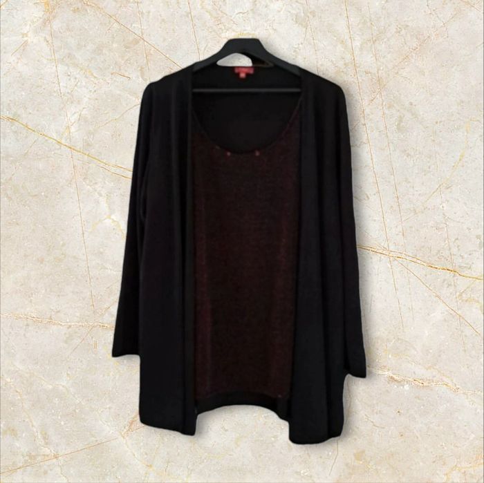 Tunique : tee-shirt bordeau strassé + gilet noir intégré taille 50/52
