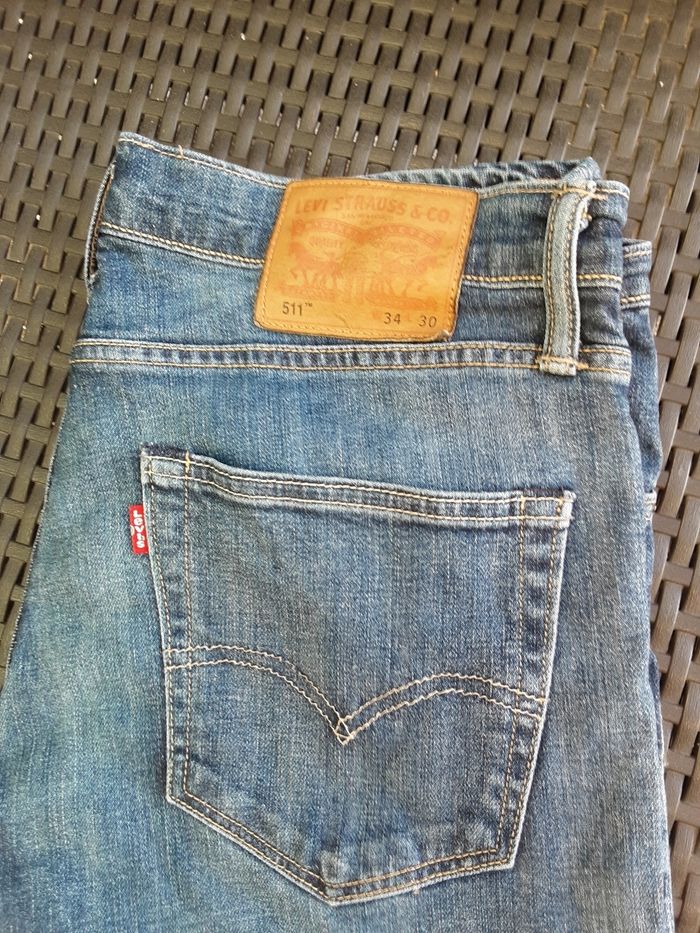 Pantalon jean marque Levi s strauss 511 taille w 34 l 30’ - photo numéro 2
