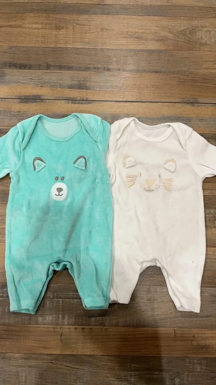 Pyjama velours 1 pièce