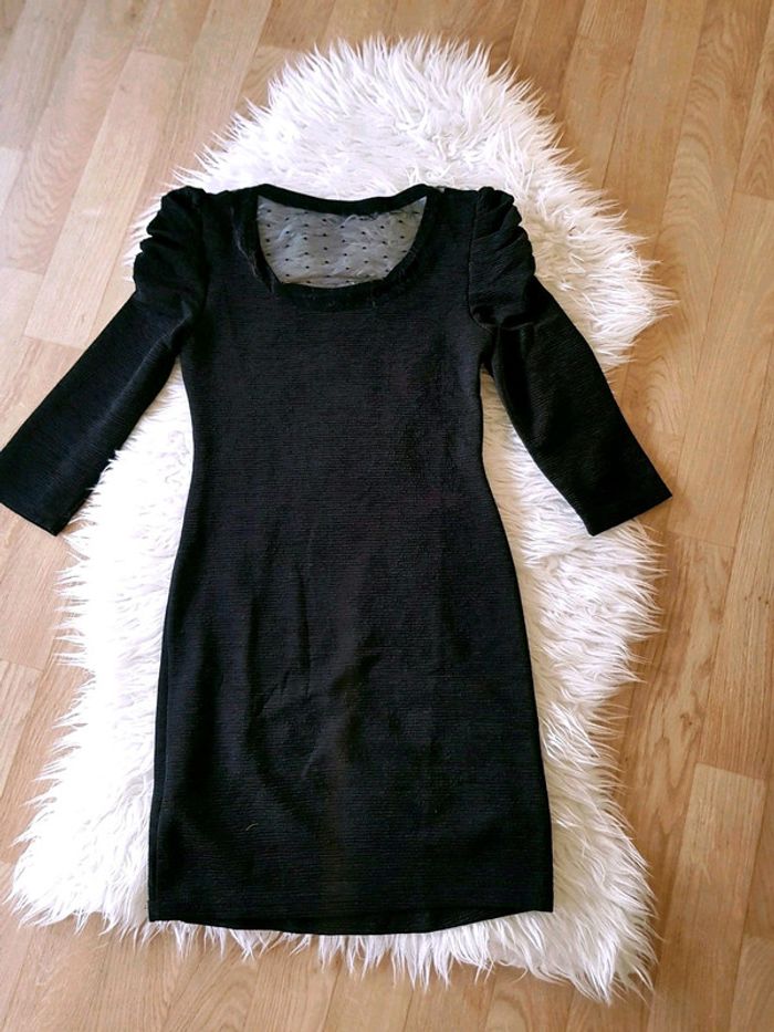 Robe noir mim - photo numéro 2