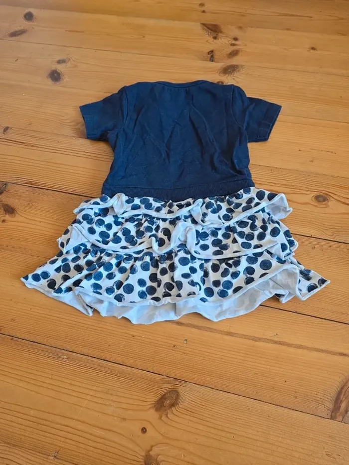 2 robes manche courte bleu en 18 mois. - photo numéro 5