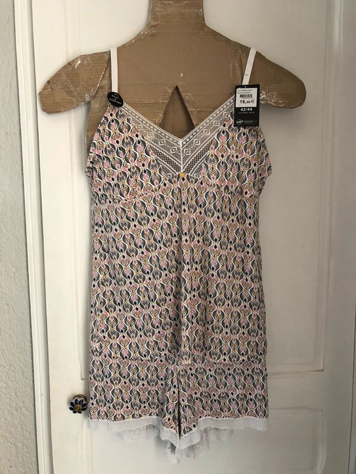 BB28- Ensemble lingerie de nuit top + shorty T 42-44 NEUF