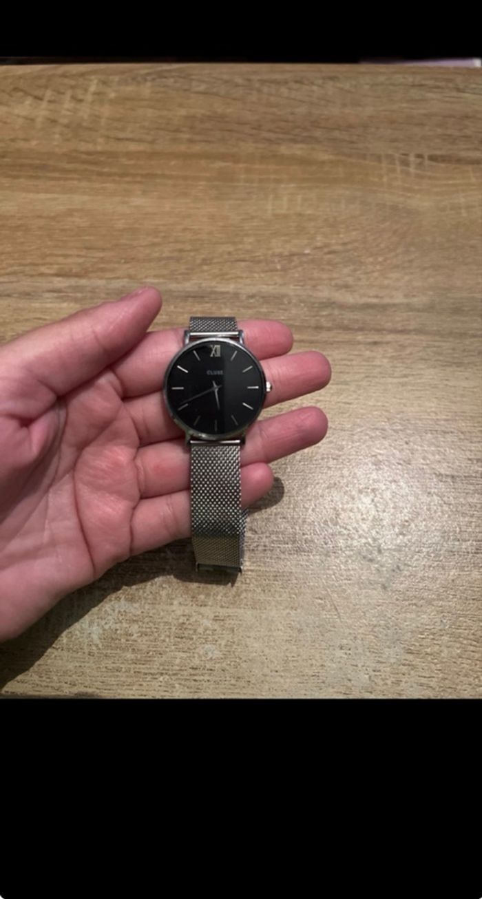 Montre argenté et noir - Cluse - photo numéro 2