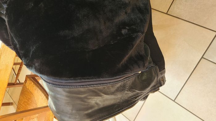 Blouson en véritable cuir noir - photo numéro 8