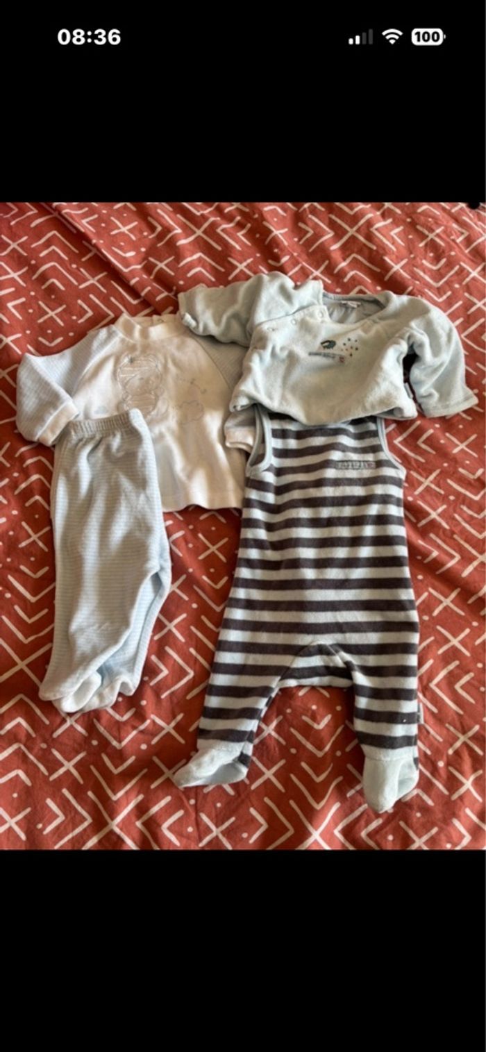 Lot garçon 1 mois - photo numéro 4