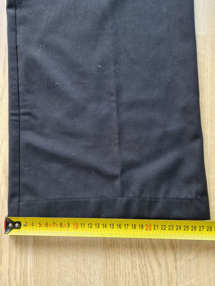 Pantalon noir à pince H et M taille 42 - photo numéro 4