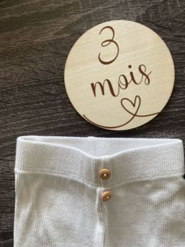 2 pantalons leggins Kiabi 3 mois - photo numéro 2