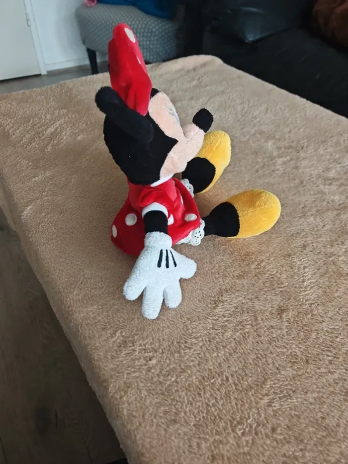 Peluche Minnie - photo numéro 2