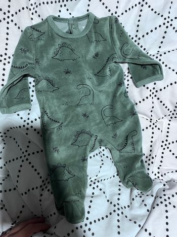 Pyjama dinosaures 1mois