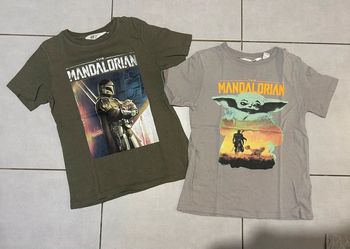 Lot 2 tee shirts Star Wars 10 ans