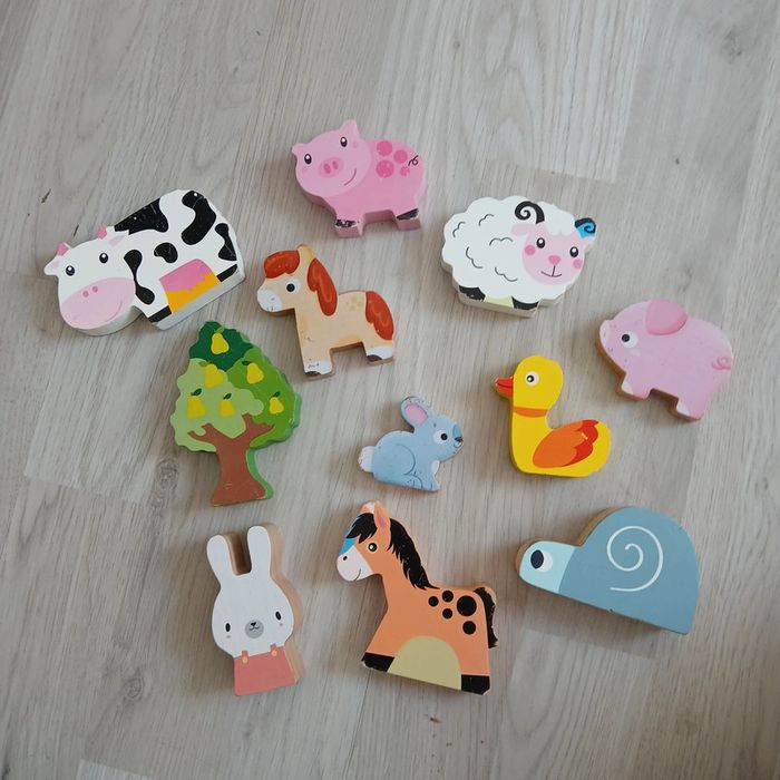 Animaux en bois