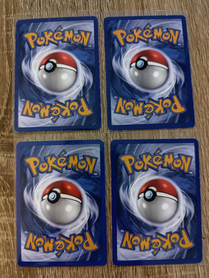 Lot 10 cartes Pokémon Wizard vintage Jungle Fossil Rocket - photo numéro 3