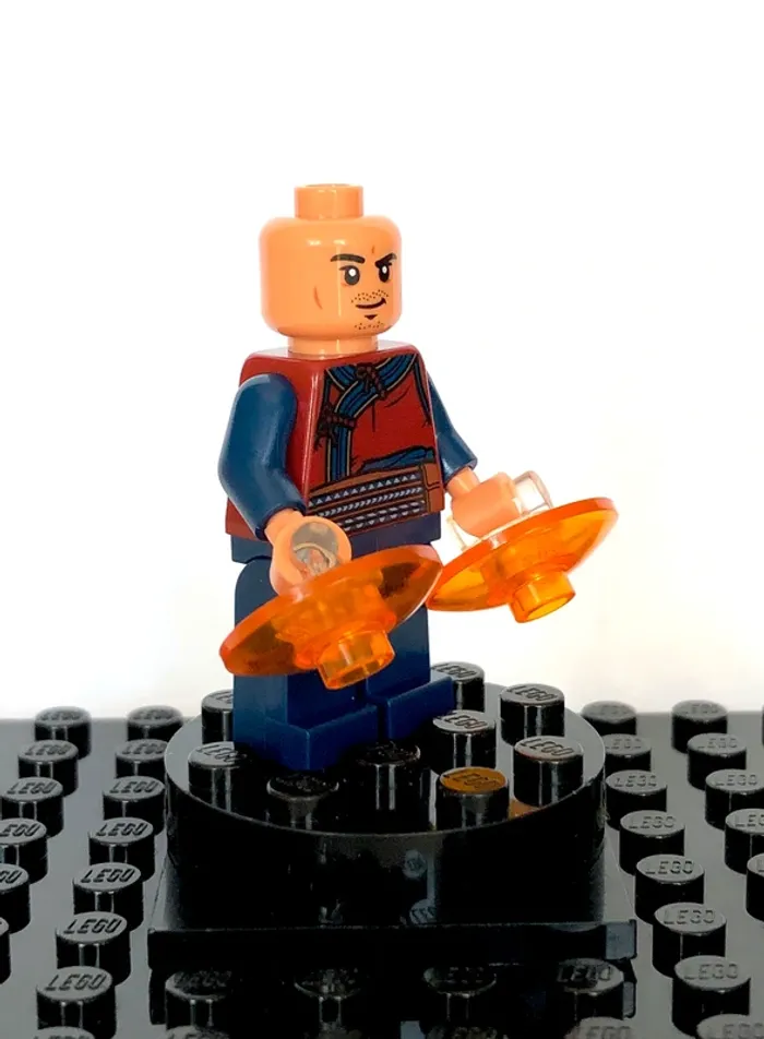 LEGO Dr Strange in the Multiverse of Madness - Wong - photo numéro 3