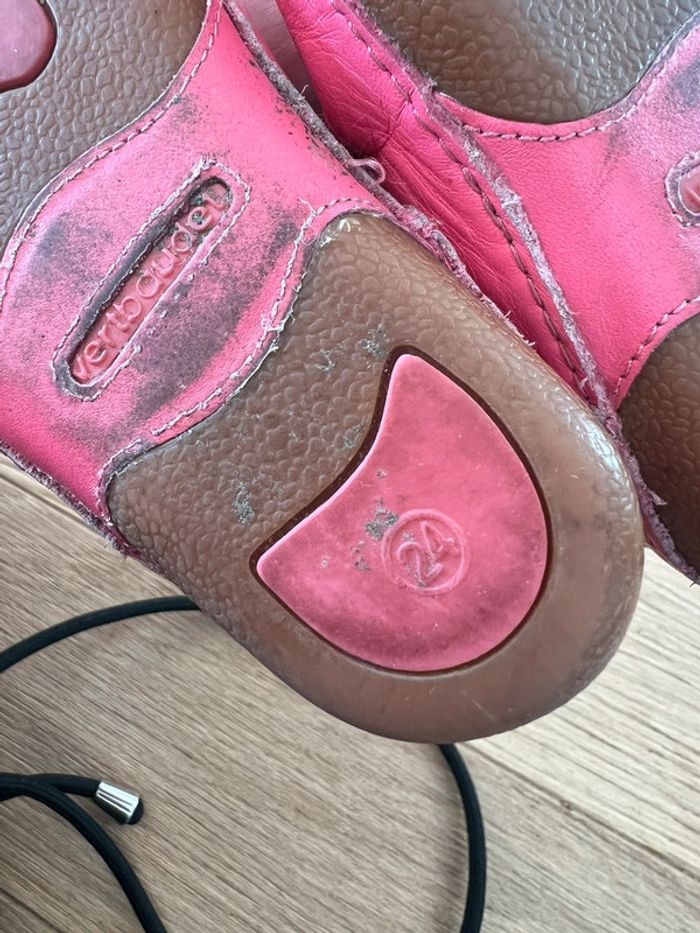 Chaussons rose vertbaudet cuir taille 24 bon état - photo numéro 8