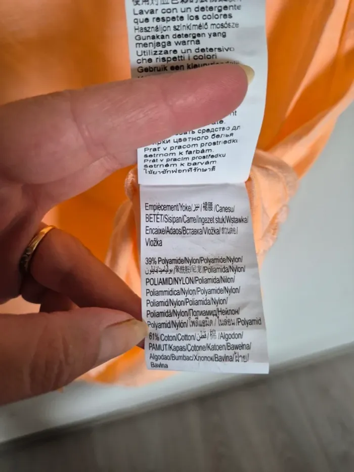 Tshirt camaïeu taille S - photo numéro 7