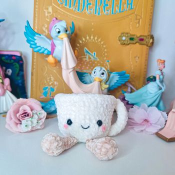 Peluche tasse à café espresso façon jellycat au crochet