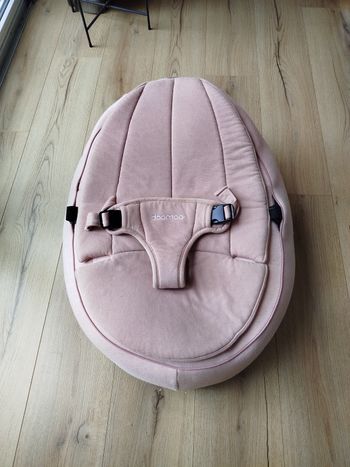 Pouf doomoo rose en bon état 