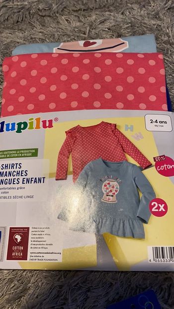 Lot 2 tee-shirts