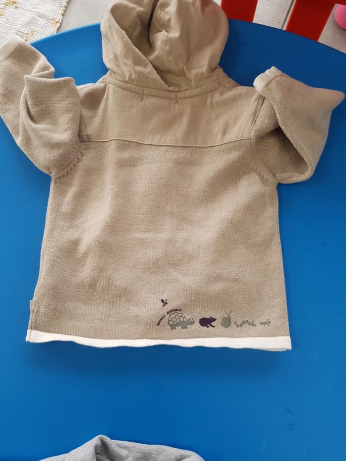 A vendre gilet veste 6 mois - photo numéro 5
