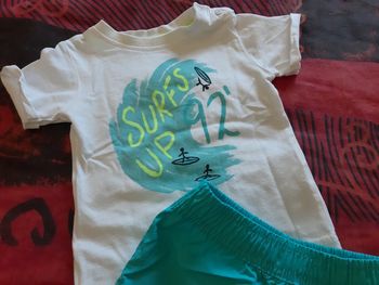 Ensemble tee-shirt +shirt taille 74