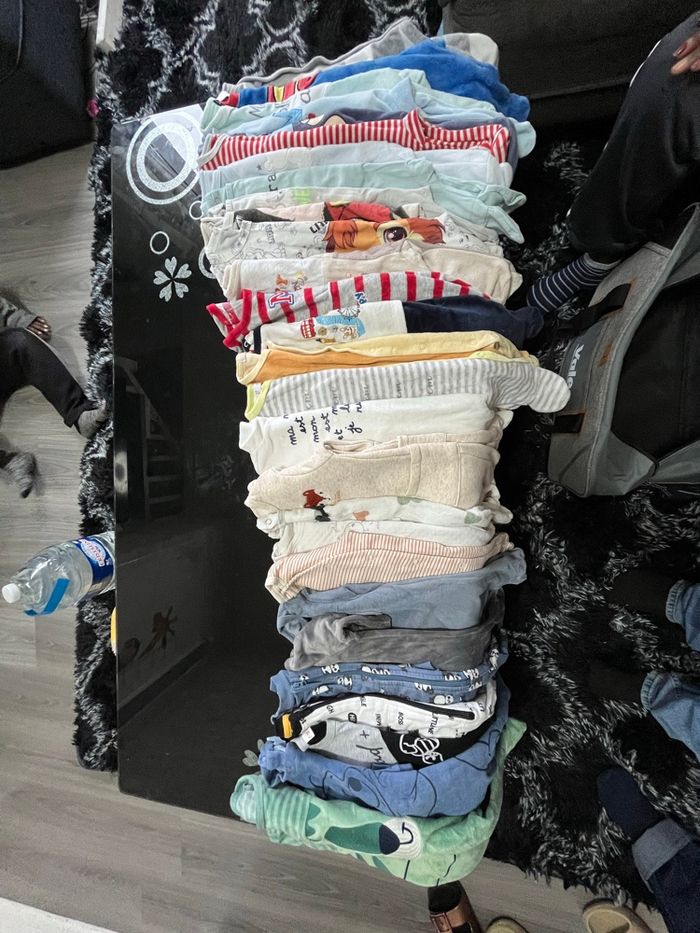 Vetements bb garçon 👦 0- a 3 mois - photo numéro 2