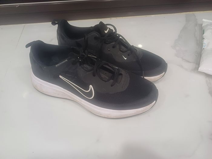 Baskets noir nike taille 39