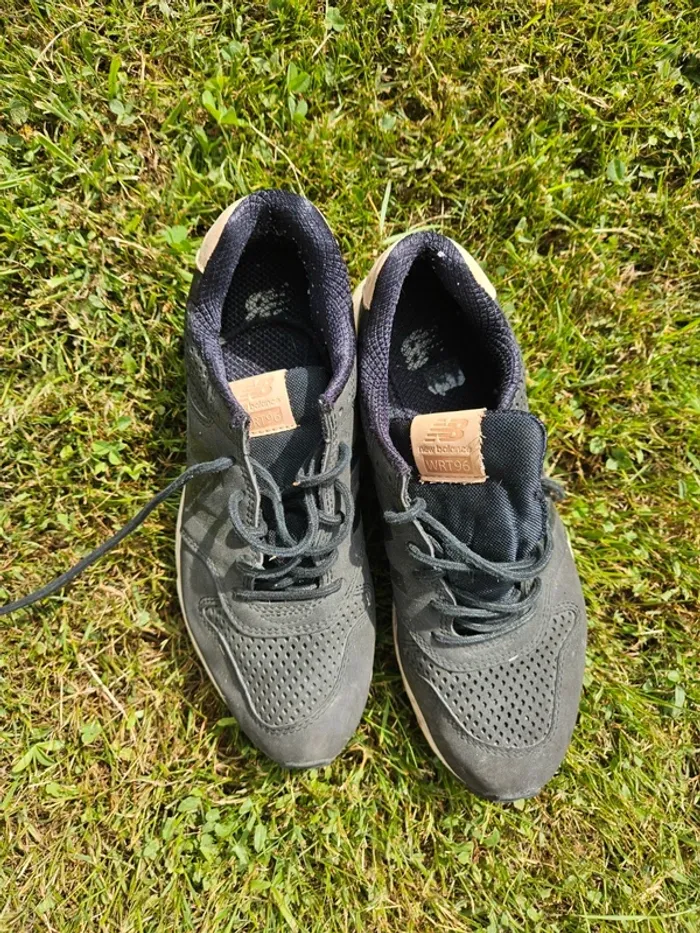 Baskets New balance 40