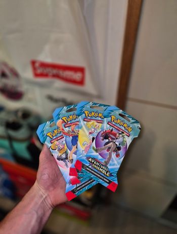 Pokemon Artset Blister EV9 Aventures Ensemble FR