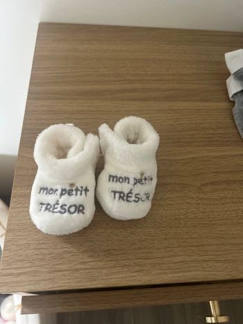 Chausson bébé blanc