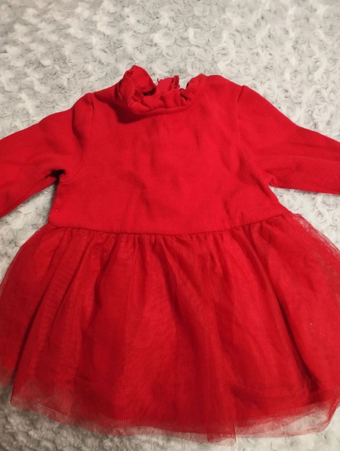 Jolie robe rouge 12 mois Obaïbi - photo numéro 1