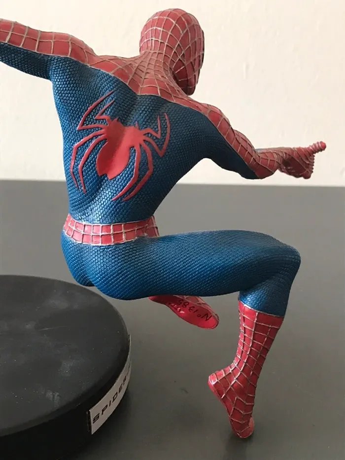 Figurine Spiderman édition limitée 2002 - photo numéro 4