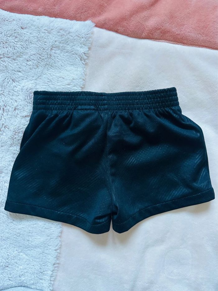 Short Nike 6-9 mois - photo numéro 5