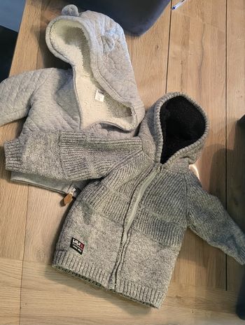 Lot de gilet épais 18 mois