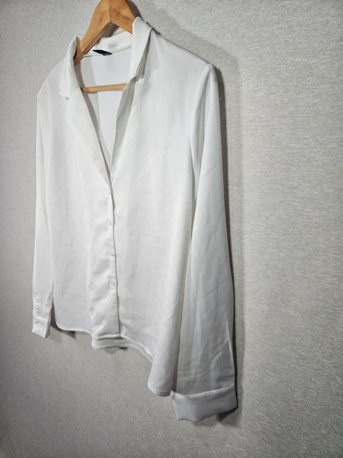 Chemise blanche - photo numéro 5