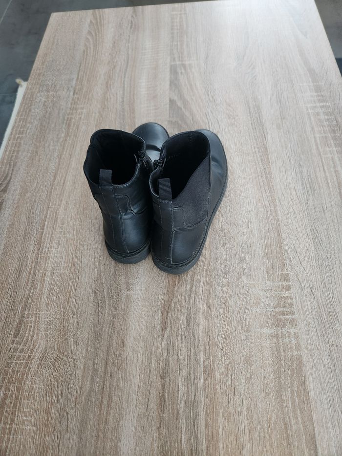 Bottines noires - photo numéro 2