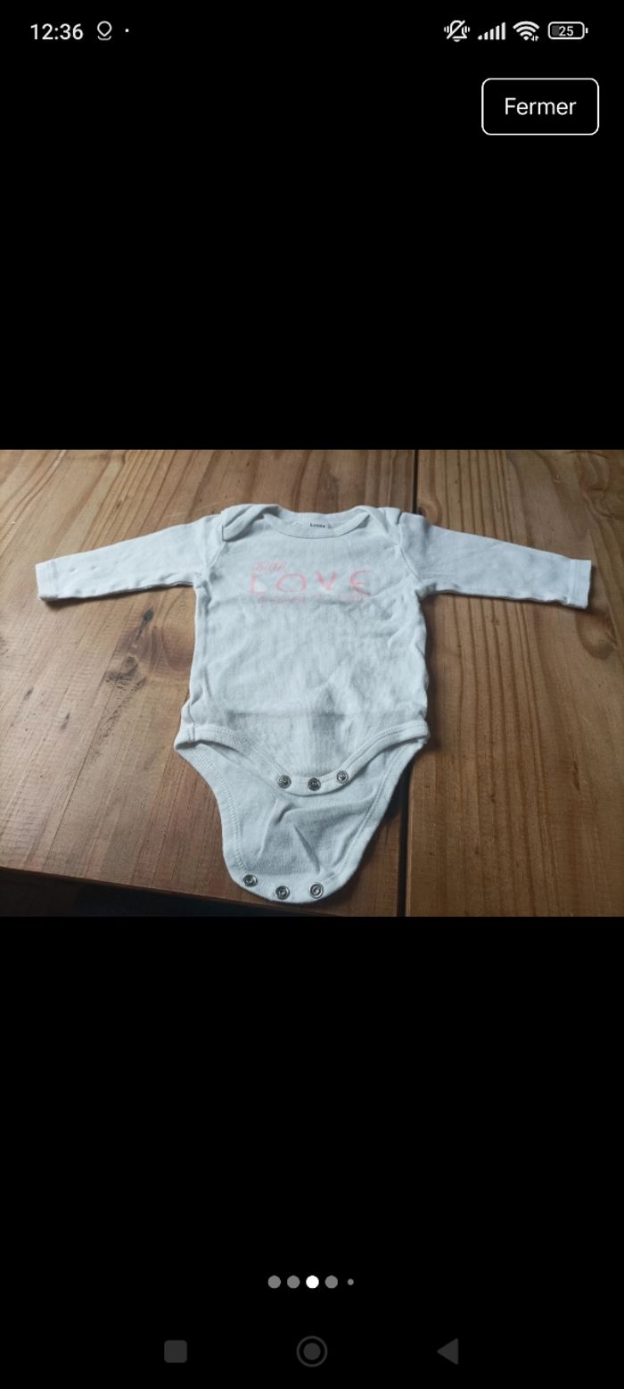 Lot de bodies bébé fille taille 3 mois - photo numéro 3