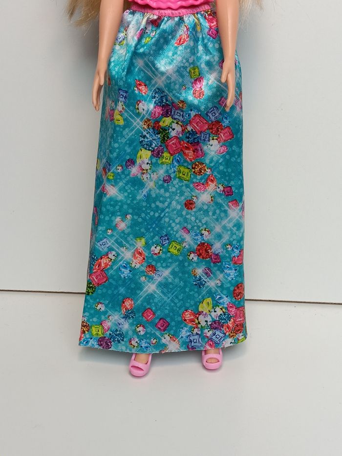 Poupée mattel barbie tenue robe motif pierre précieuse - photo numéro 3