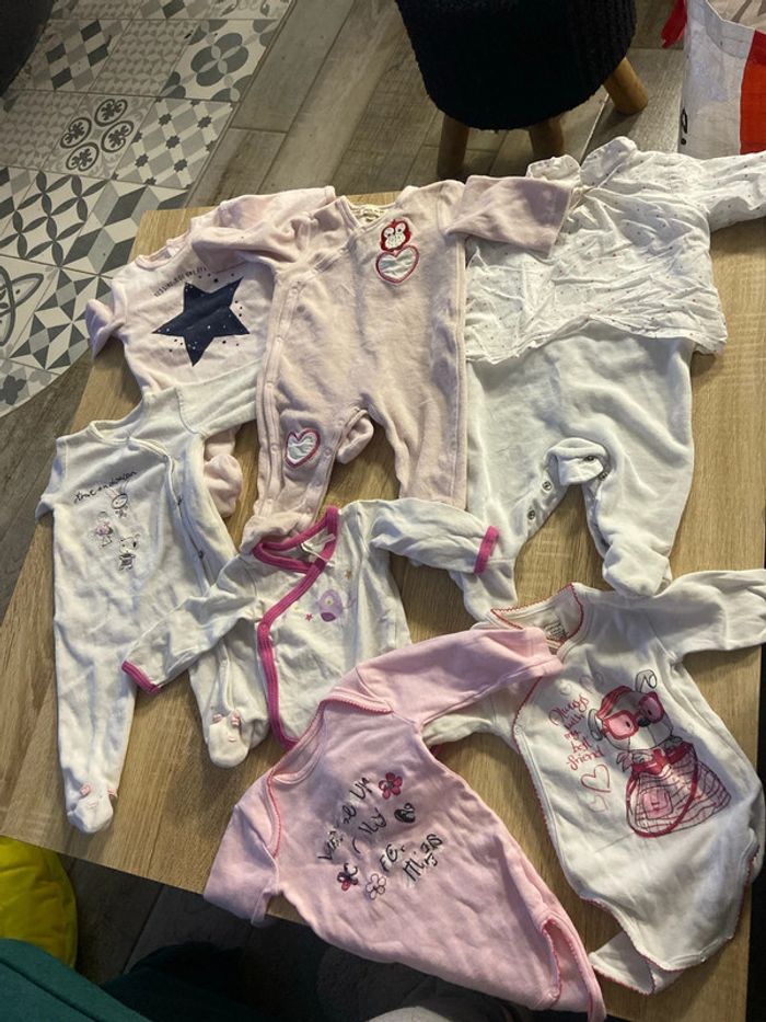 Pyjama et body