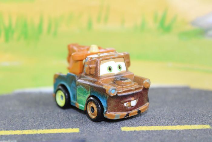 Disney Pixar cars mini racer Martin - photo numéro 7