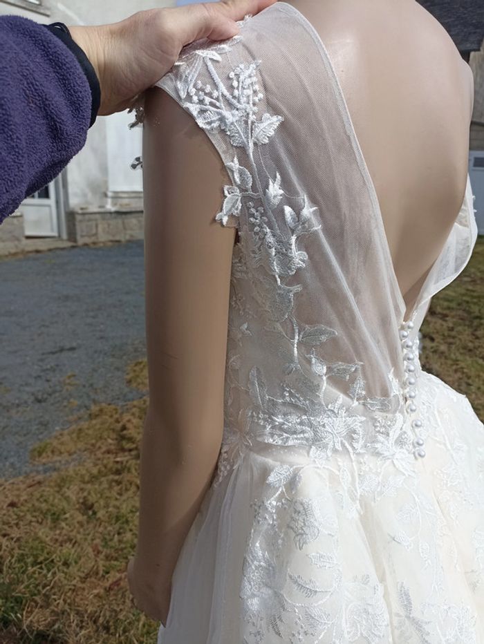Robe mariée taille 38 - photo numéro 3