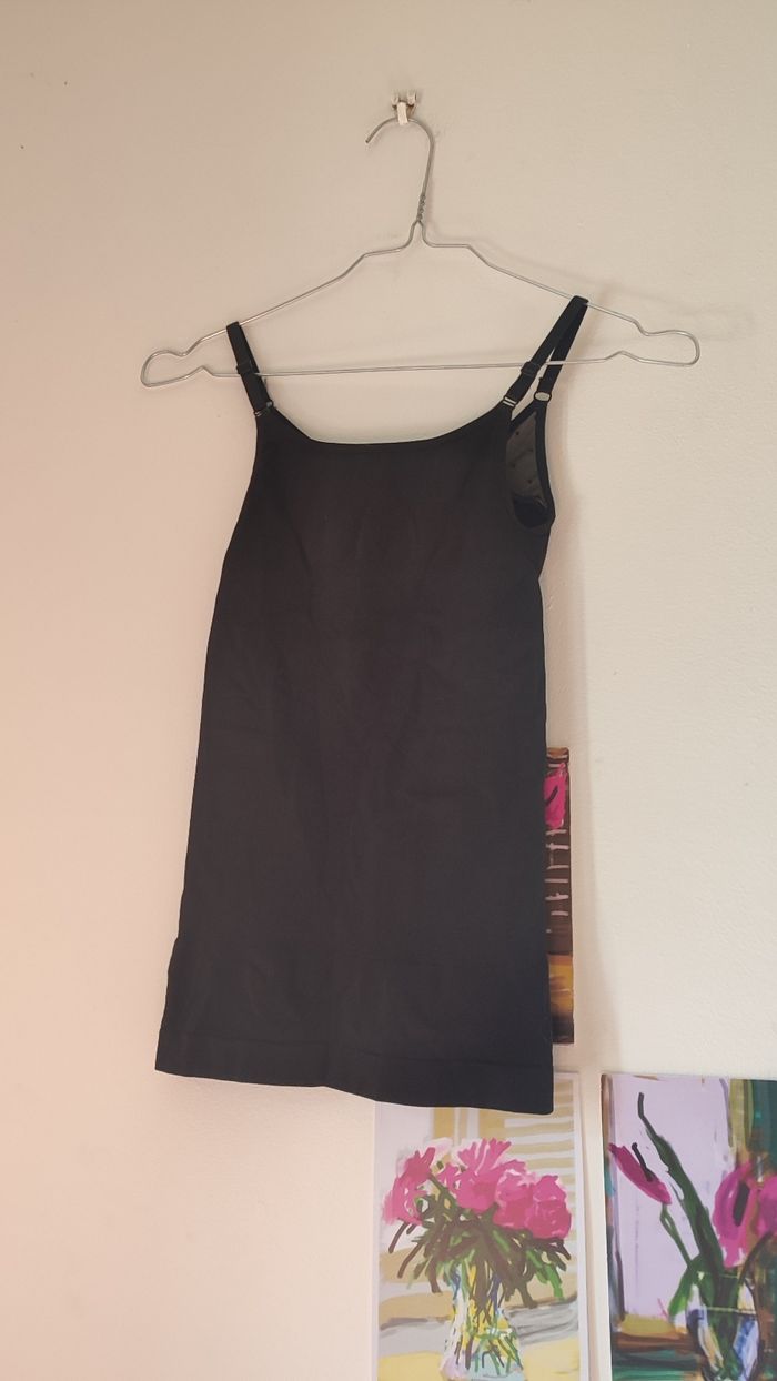 Débardeur gaine noir taille XS - photo numéro 3