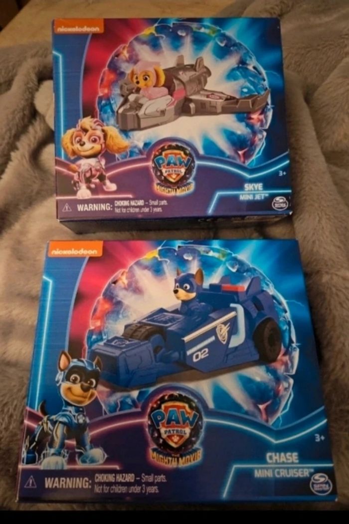 Lot de 2 véhicules pat patrouille