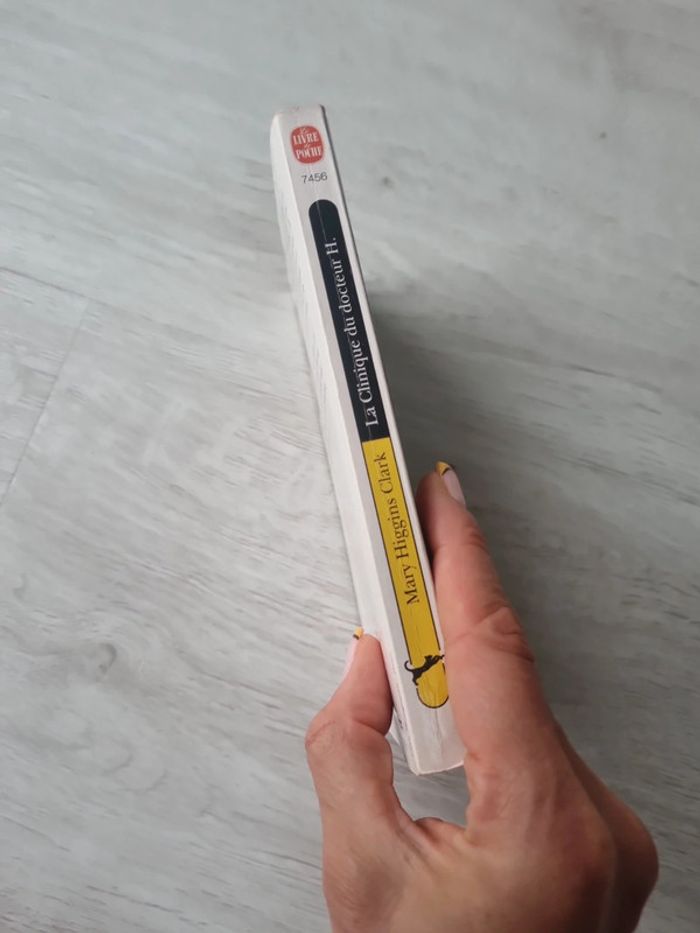 La clinique du docteur H - photo numéro 3