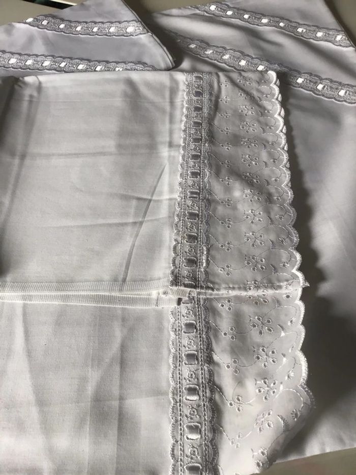 Parure de lit 52% coton 2 personnes broderie anglaise - photo numéro 5