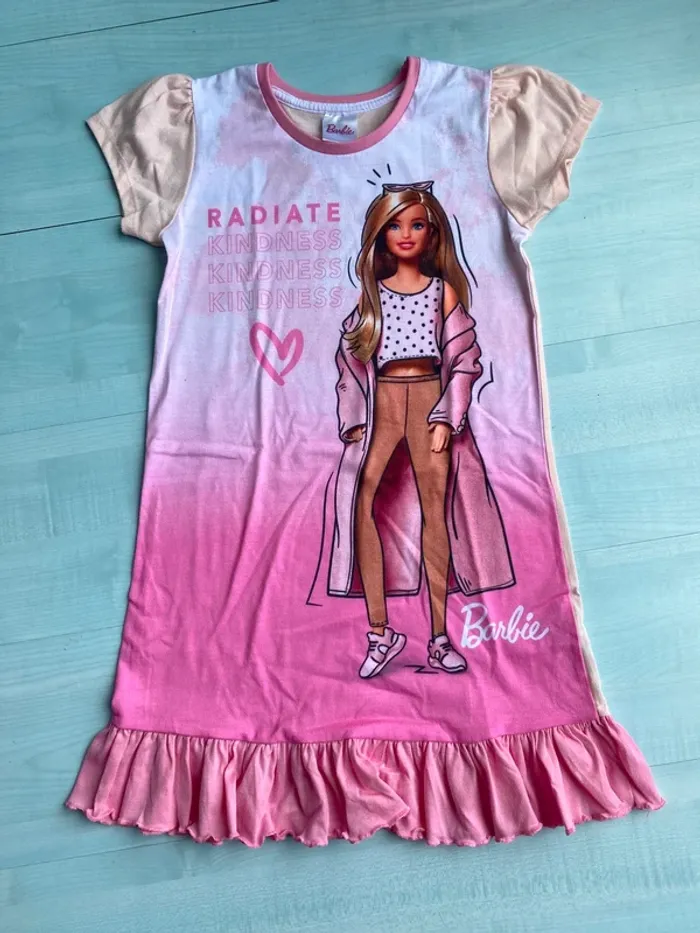 Chemise de nuit barbie 8/9 ans