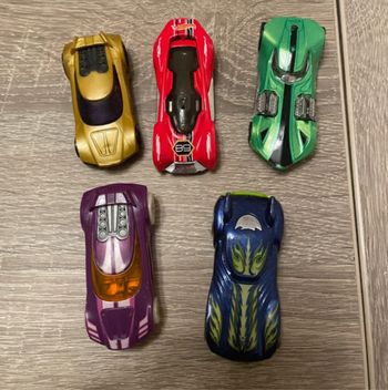 Lot de 5 voitures Hot Wheels