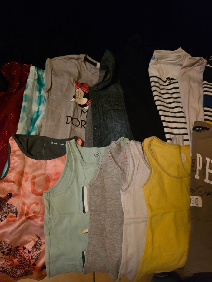 Lots de vêtements fille 8 ans - photo numéro 4