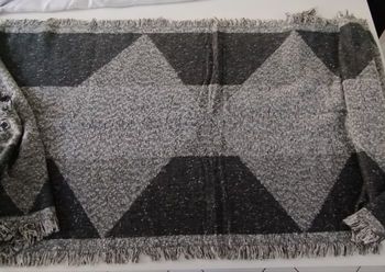 Écharpe grise chaude